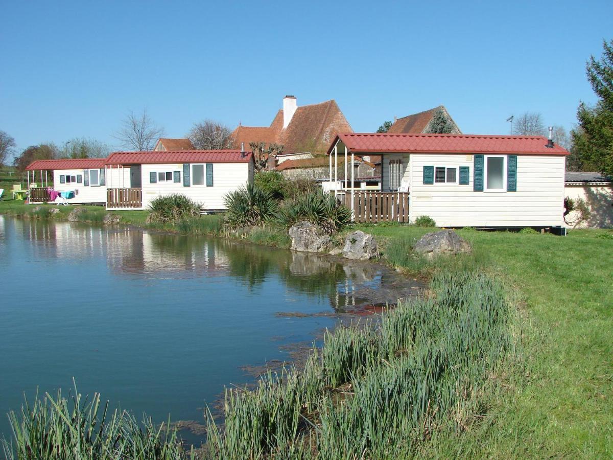 Camping Moulin De Collonge Hotel Saint-Boil Exterior photo