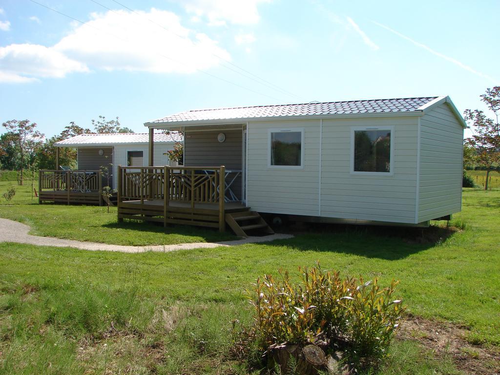 Camping Moulin De Collonge Hotel Saint-Boil Room photo