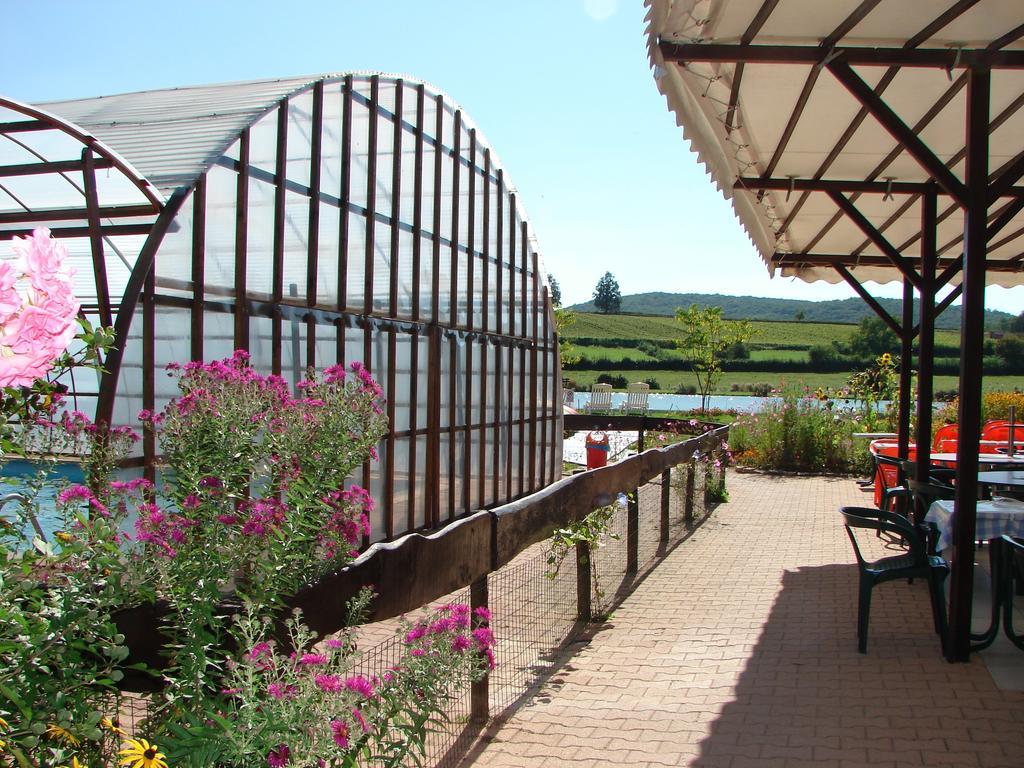 Camping Moulin De Collonge Hotel Saint-Boil Exterior photo