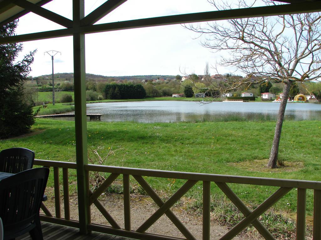 Camping Moulin De Collonge Hotel Saint-Boil Exterior photo